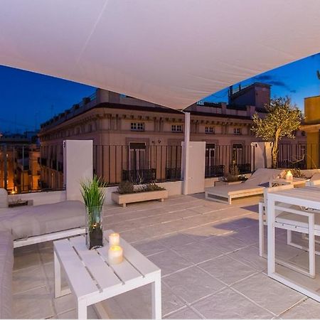 No Turistic Rental, Duplex Penthouse In The Historic Center, Valencia, Ideal For Those Looking To Stay In The City For A Season, Including Professionals And Students Extérieur photo