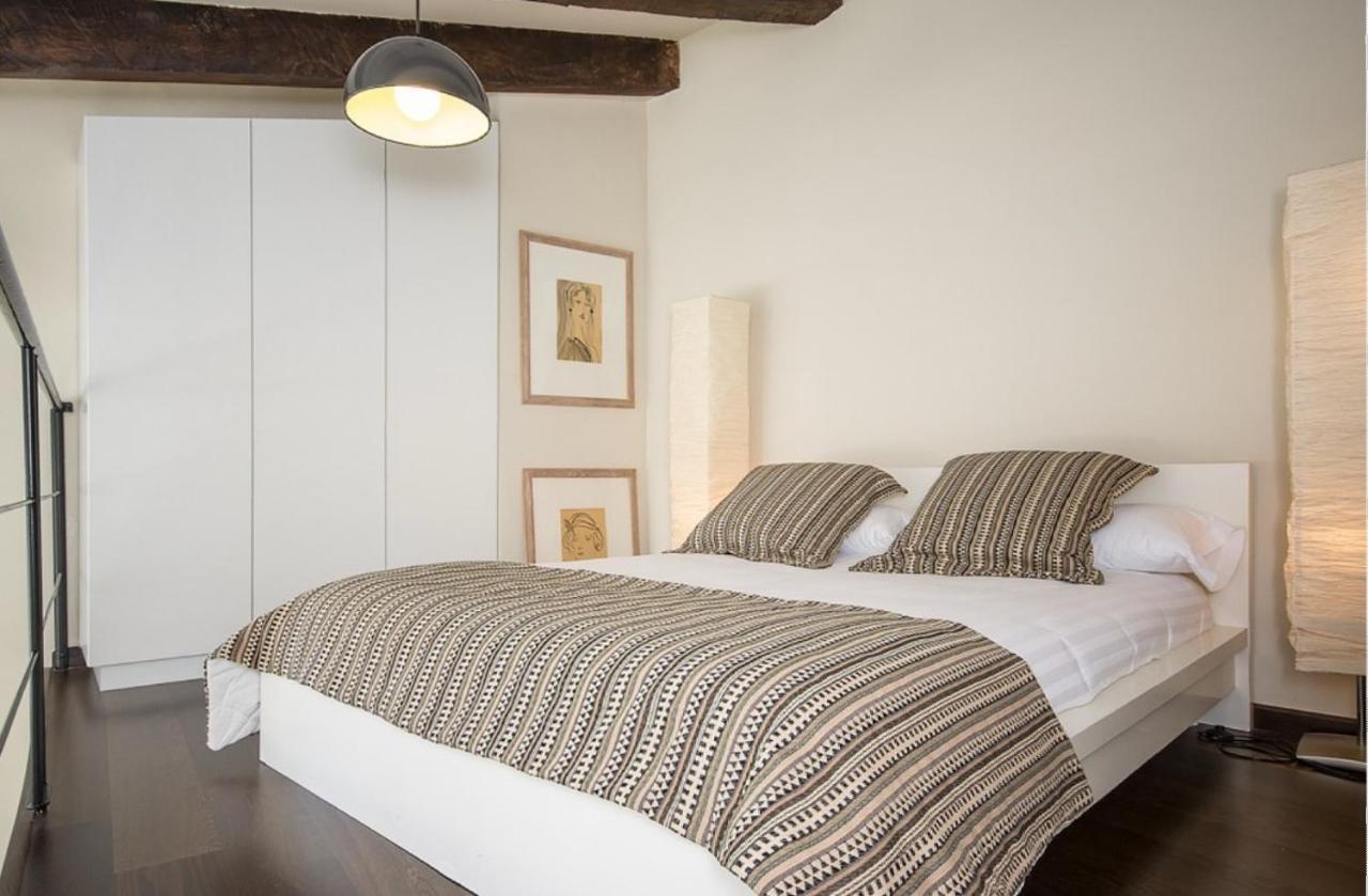 No Turistic Rental, Duplex Penthouse In The Historic Center, Valencia, Ideal For Those Looking To Stay In The City For A Season, Including Professionals And Students Extérieur photo