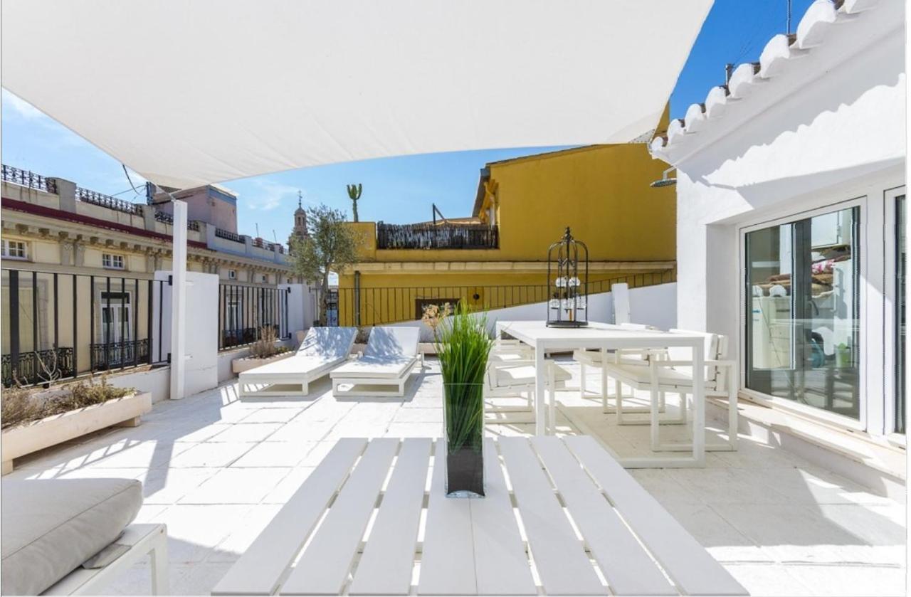 No Turistic Rental, Duplex Penthouse In The Historic Center, Valencia, Ideal For Those Looking To Stay In The City For A Season, Including Professionals And Students Extérieur photo