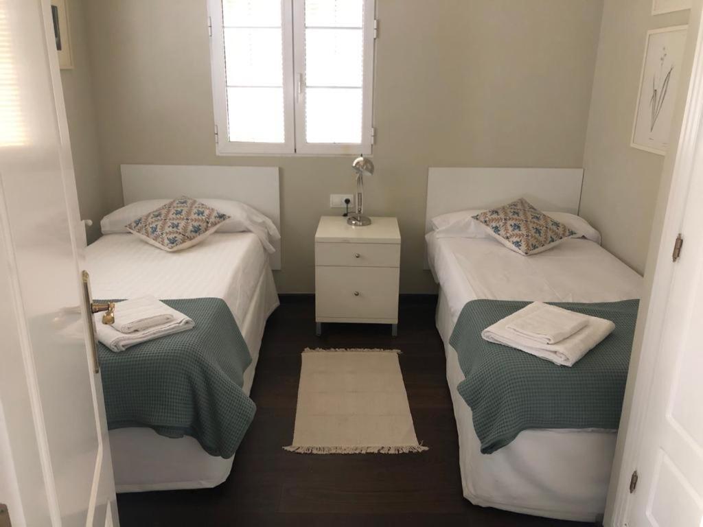 No Turistic Rental, Duplex Penthouse In The Historic Center, Valencia, Ideal For Those Looking To Stay In The City For A Season, Including Professionals And Students Extérieur photo